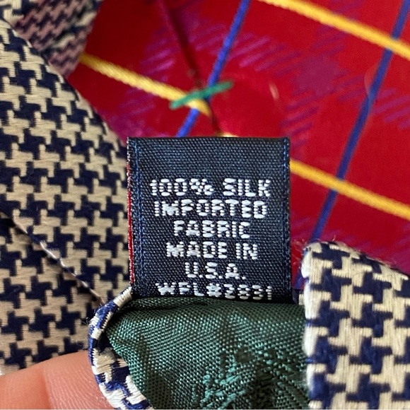 Vtg 90s Tommy Hilfiger Silk Tie Mens Preppy Collegiate Frat Boy Academia USA - Picture 4 of 6